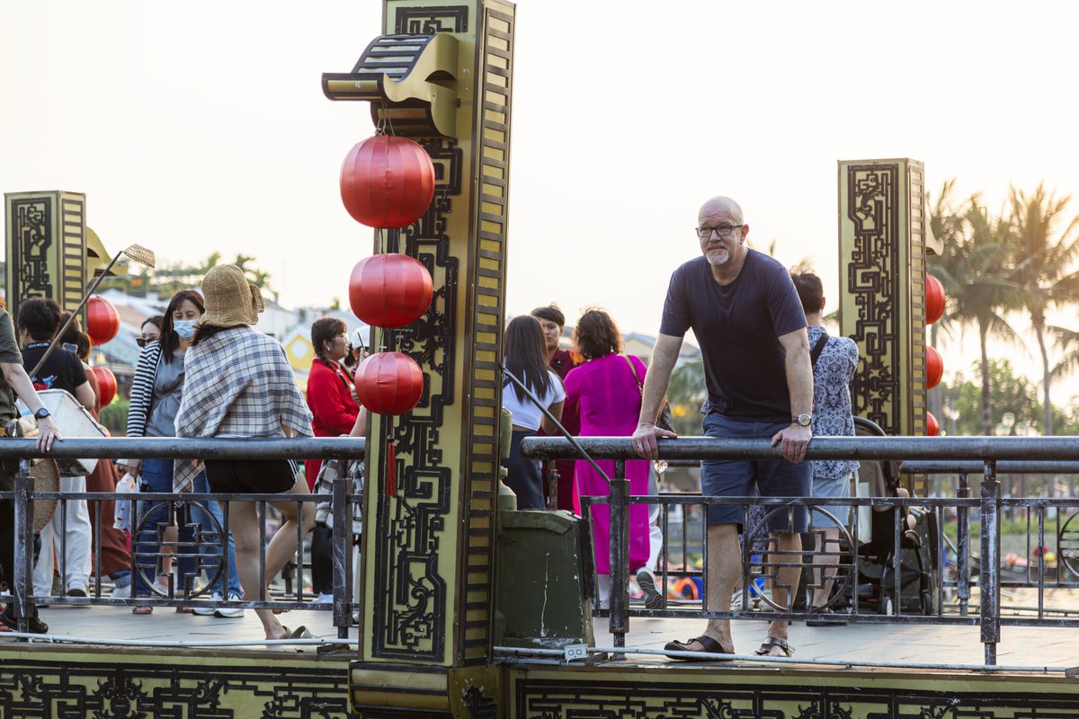 kabeleins's tweet photo. Gleich heftet sich Peter #Giesel Urlaubsbetrügern in #Vietnam an die Fersen. In einer neuen Ausgabe von #AchtungAbzocke. Nicht verpassen! https://t.co/cmYz71aPZA