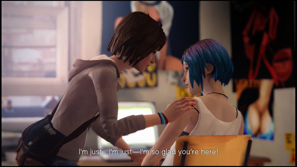 bytes_by's tweet image. Life is strange