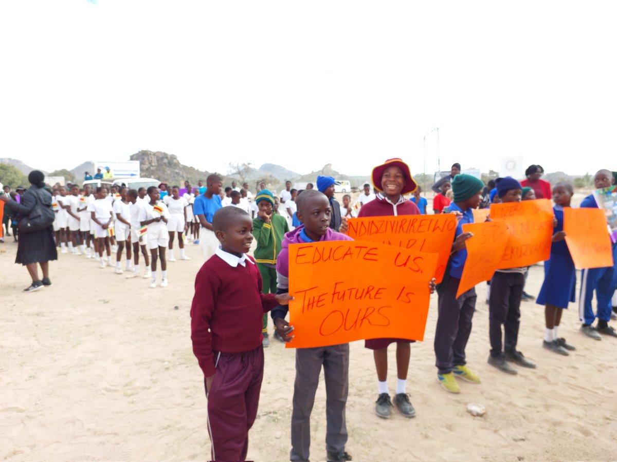 WorldVisionZim's tweet photo. "Educate us, the future is ours"

#DayofAfricanChild #WorldVisionZim #ENOUGH https://t.co/QSVVERz4uT