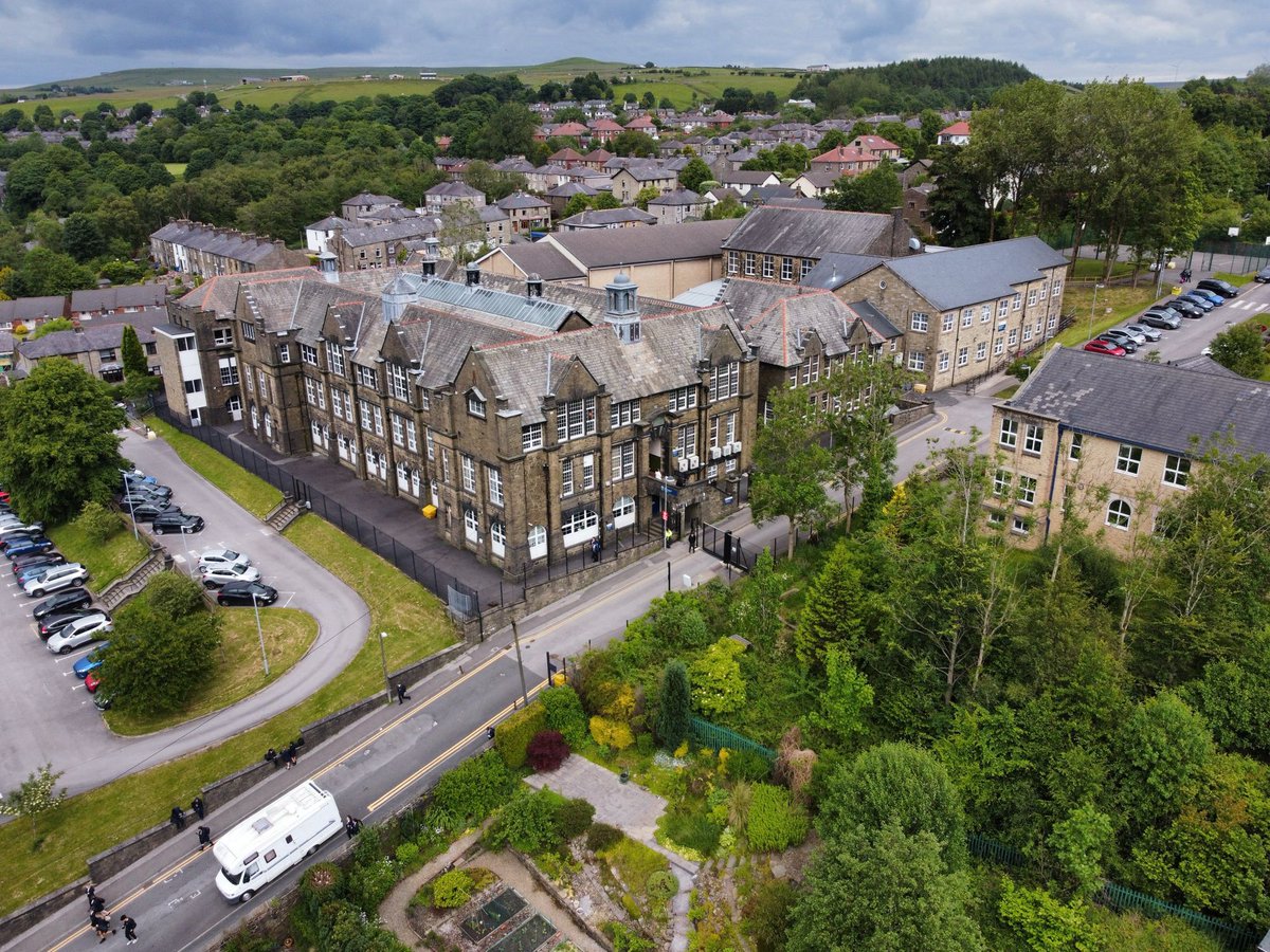 Wrapping up filming at Bacup &amp; Rawtenstall Grammar School today, capturing a nice selection of lively activity scenes: buff.ly/4aNLrXK