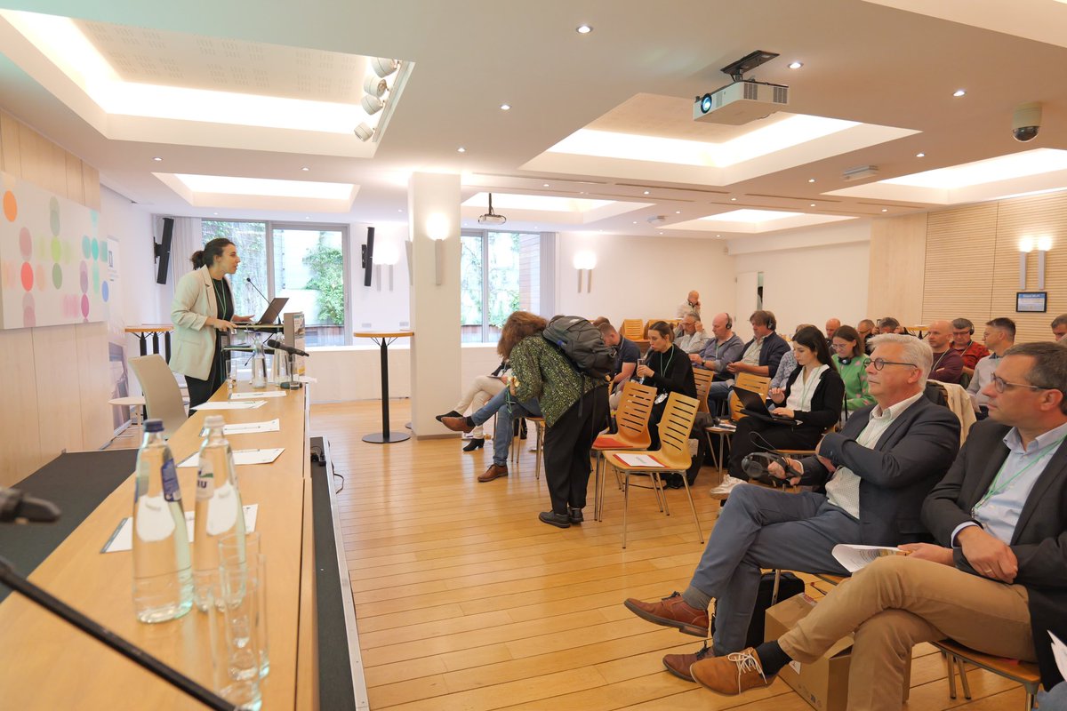 FemcaCISL's tweet photo. Oggi da Bruxelles la conferenza finale del progetto europeo #nextsteptransition, coordinato da Femca: #condivisione è la chiave verso una #transizioneenergetica sostenibile e giusta per tutti, accompagnata e sostenuta da dialogo sociale e contrattazione collettiva https://t.co/JxwzoRzPgV