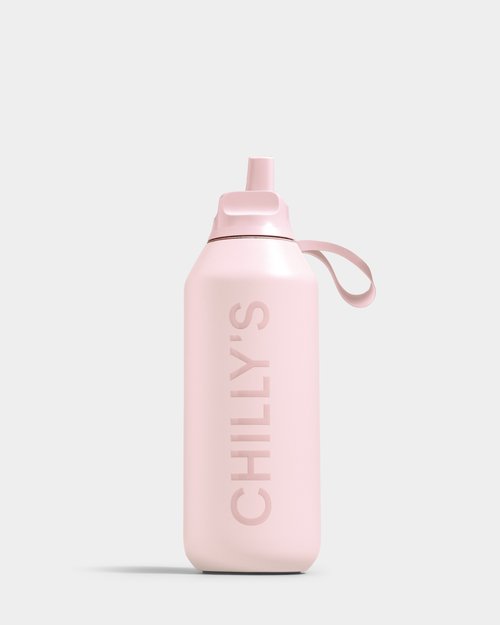 OneMinuteBriefs's tweet image. One Minute Brief of the Day: 
Create posters to make @ChillysBottles the king of refill; remind people to ditch the plastic and fill up their reusable #ChillysBottles ahead of this weekend's #WorldRefillDay

Full brief:
bankofcreativity.co.uk/blog/omb-chill…

Prizes:
1st: £100 cash, 1x engraved