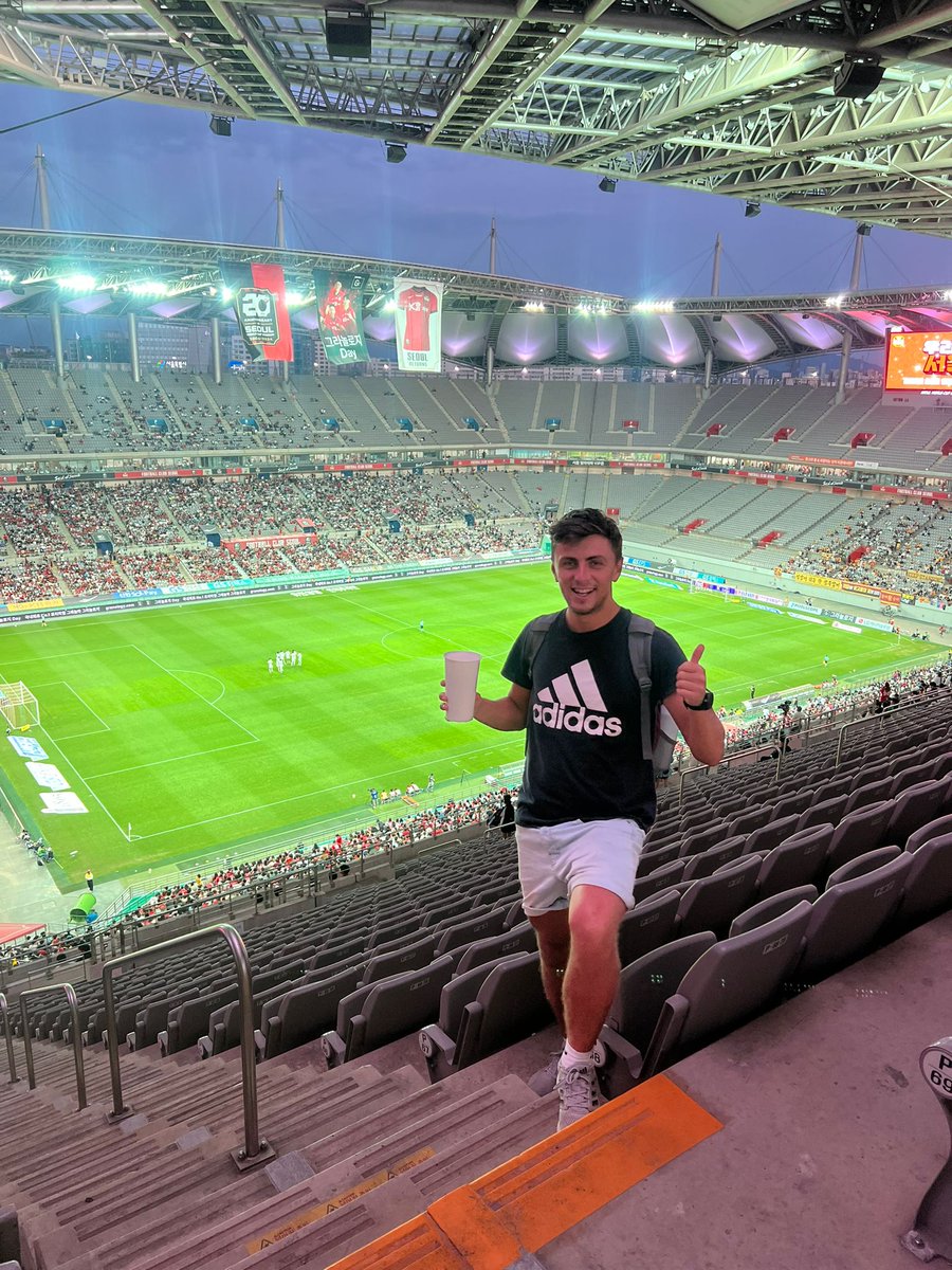 F00TBALLFINDER's tweet photo. My pal Charlie went travelling around Asia &amp; Oceania with his girlfriend from Sept '23-June '24 and during that time I sourced him 7 games to attend in obscure countries such as Cambodia &amp; Malaysia! Here he is at a recent K League fixture in Seoul ⚽🌍 #kleague #seoul #football https://t.co/iCjUnrzIoi