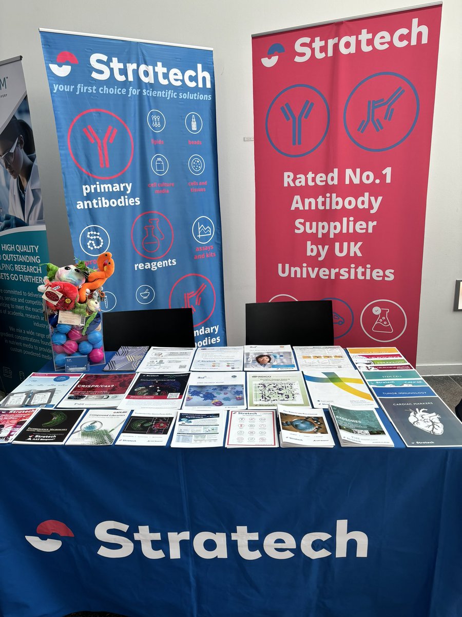 Having a lovely time <a href="/dundeeuni/">University of Dundee</a> SLS trade Fair. Feel free to pop by our <a href="/Stratech_UK/">Stratech Scientific</a> stand for all your latest #research solutions &amp; a chance to win some of our lovely <a href="/GIANTmicrobes/">GIANTmicrobes, Inc.</a> prizes!  
#lifesciences  #research #antibodies #inhibitors #compounds