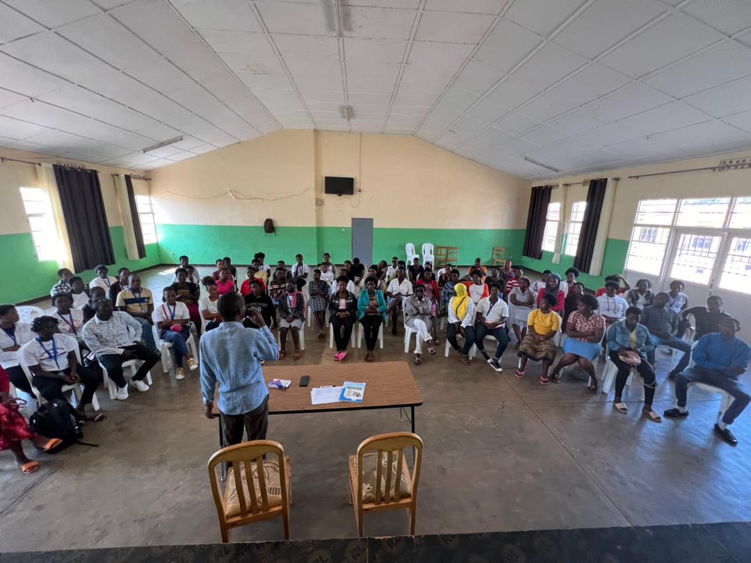 YegoKabuga's tweet photo. We're in the training organized by @RccdnRwanda in partnership with @Gasabo_District at @YegoKabuga. 80youths attended the training on Climate change and environment protection.
@GasaboYouth @RwandaYouthArts @RwandaYouth @SectorRusororo https://t.co/z3MdbFQyRn