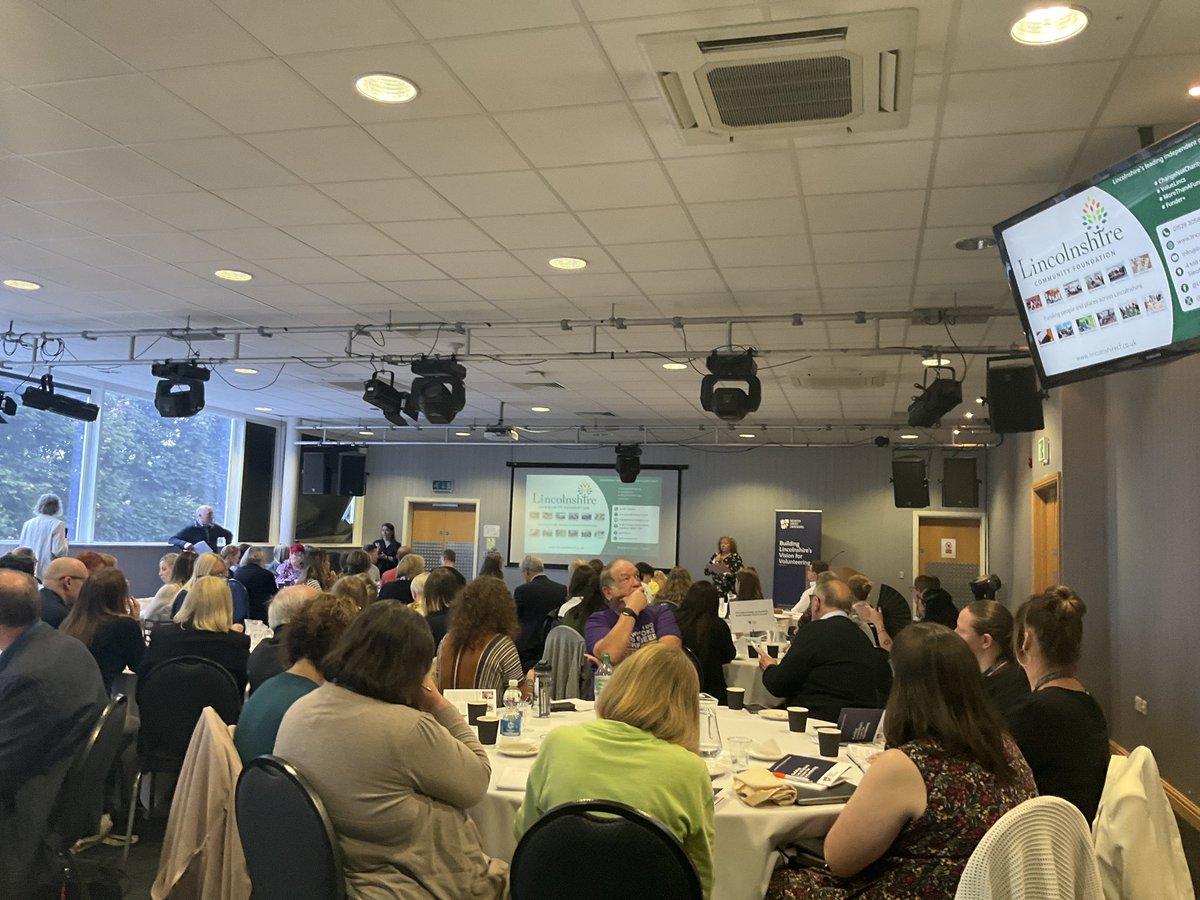 RobJConsulting's tweet photo. Speaking today at the first ever Lincolnshire Volunteer Managers conference organised by Volunteer Centres Lincolnshire

Great to see so many #LOVols gathered to develop the vision for volunteering in Lincolnshire.

#Lincs #VolunteerManagers https://t.co/khJNYSnWcL