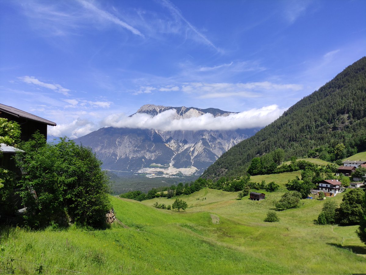 bethkevans's tweet photo. Views from the office 🏞️. 

We had a fantastic week learning about alpine ecology and geological processes with the second-year @YorkEnvironment ES &amp; EG students!

#UoYAustria2024 https://t.co/me88GbejYM