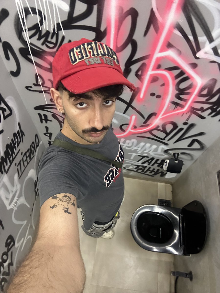 funkysoupboy's tweet image. #weekday #needher #justinbieber