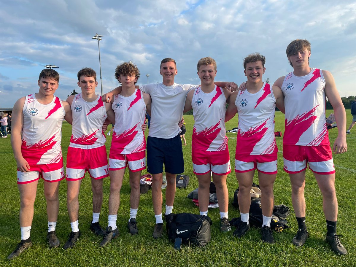 Looking forward to seeing everyone at the Sharks Summer Touch this Thursday again , over 370 players competing every week . 🏉😎🙌 <a href="/HertfordRFC/">Hertford RFC</a>