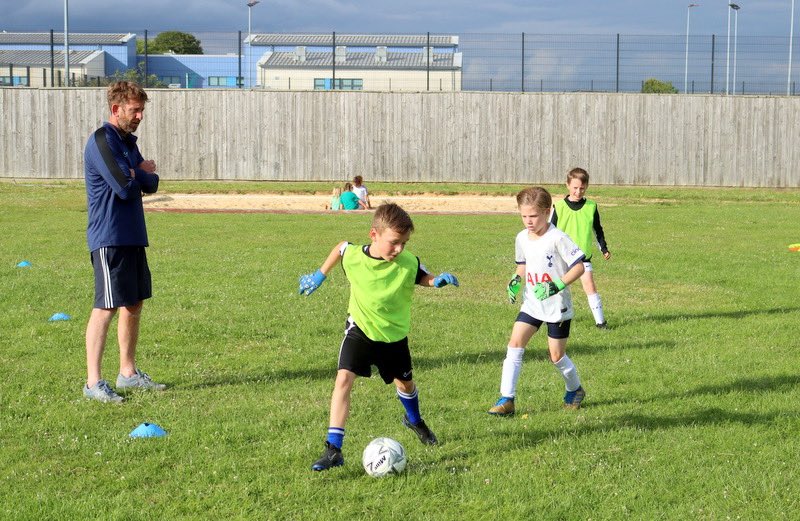 Pagham FC Youth Development (@paghamfcyouth) on Twitter photo โฝ๏ธ Up and running ๐โโ๏ธ๐๏ธโโ๏ธ three of our teams kicked off their summer training at the new training centre in a fantastic collaboration with The Regis School (Official) Arena Sports Centre ๐Thanks to Club Photographer <a href="/PostieRoger/">Roger Smith</a> for his photos ๐คฉ๐ โฝ๏ธ Up and running ๐โโ๏ธ๐๏ธโโ๏ธ three of our teams kicked off their summer training at the new training centre in a fantastic collaboration with The Regis School (Official) Arena Sports Centre ๐Thanks to Club Photographer <a href="/PostieRoger/">Roger Smith</a> for his photos ๐คฉ๐