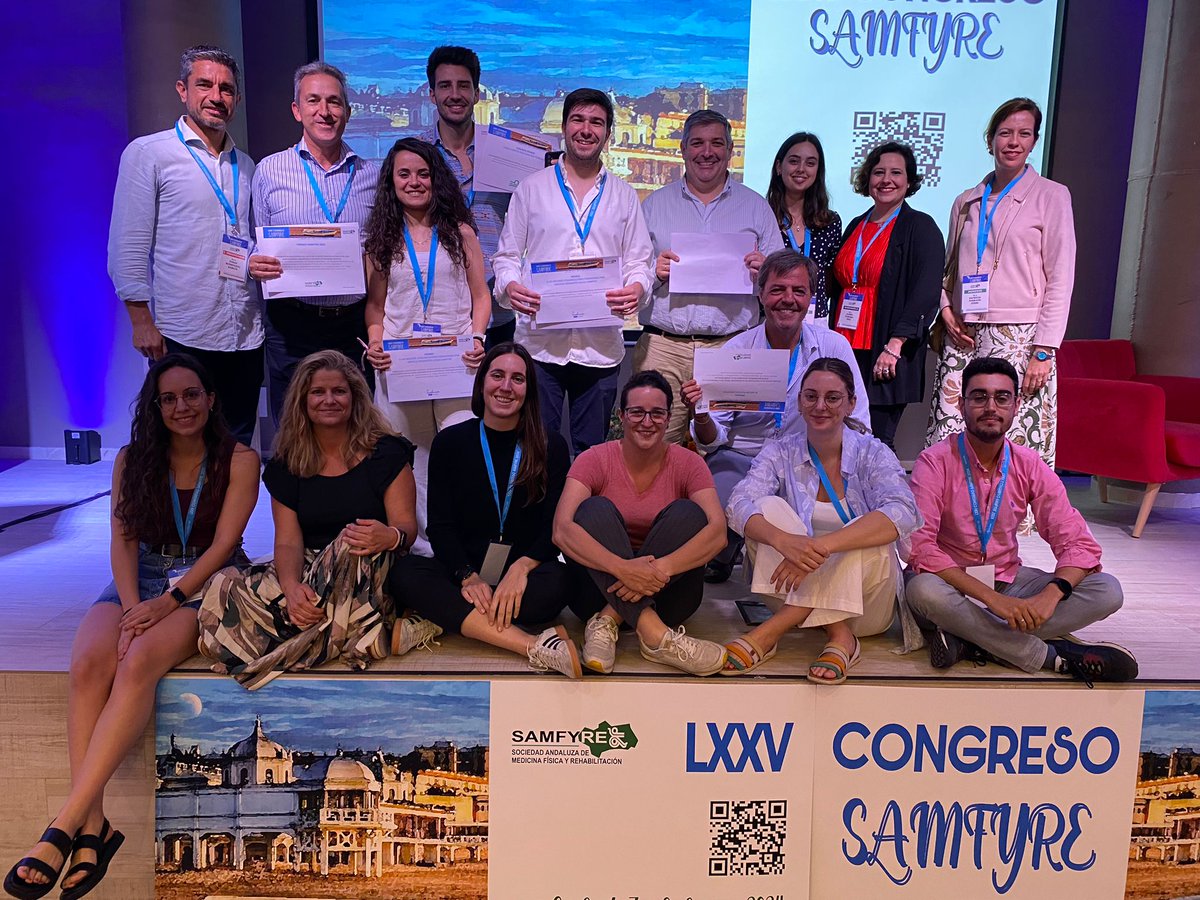 🏆Nuestros profesionales de <a href="/RehabilitaHUVR/">RehabilitaciónHUVR</a>  han obtenido dos premios a las mejores comunicaciones presentadas por residentes en el LXXV Congreso de la Sociedad Andaluza de la especialidad. También han recibido el segundo premio al mejor caso clínico presentado. ¡Enhorabuena!