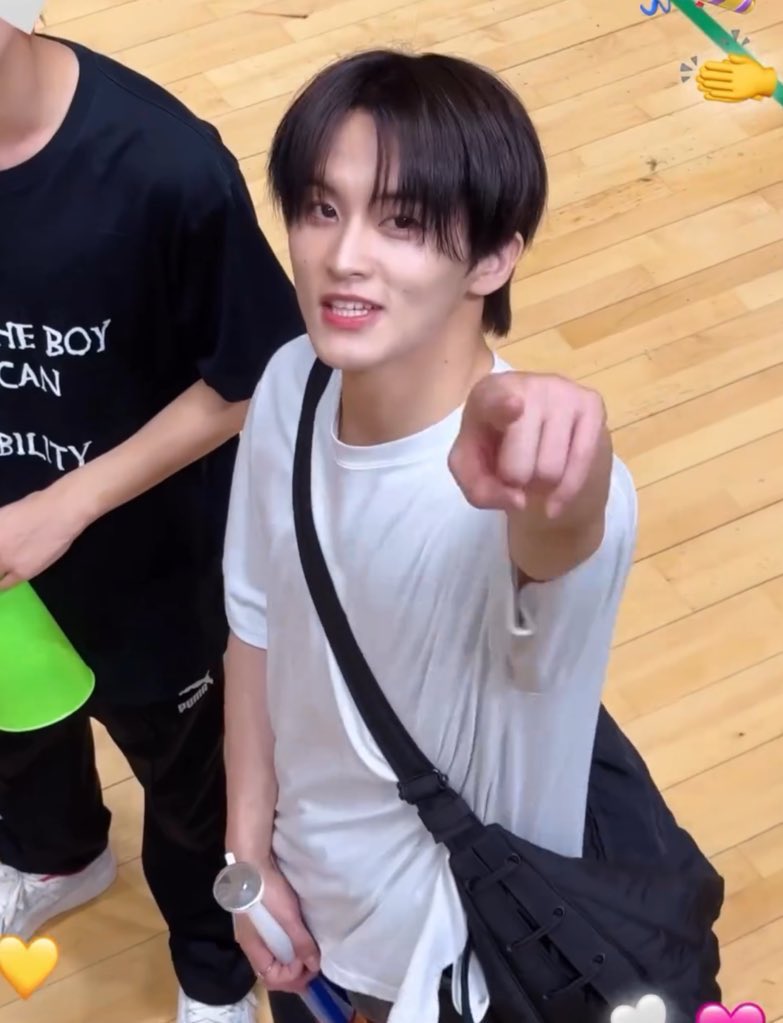 lnwmark every day i pray and cry tweet media