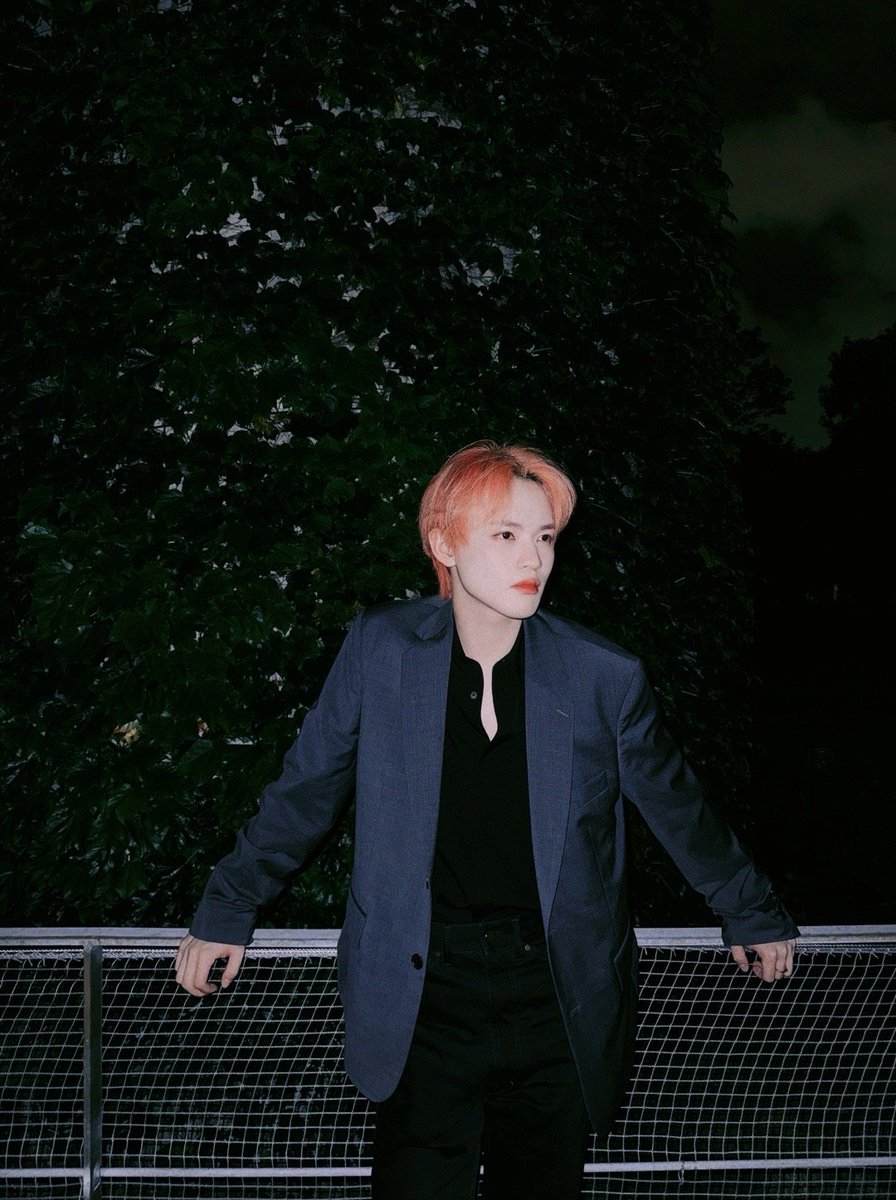 YoukuOfficial's tweet photo. How dashing he is! 😍 #CHENLE

#YOUKU #优酷 #钟辰乐 https://t.co/SMxwZf90yO
