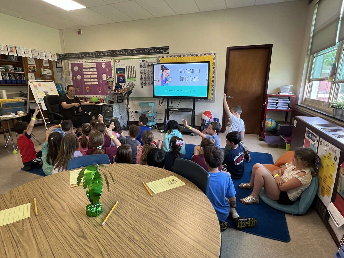 E. S. Brown School tweet media