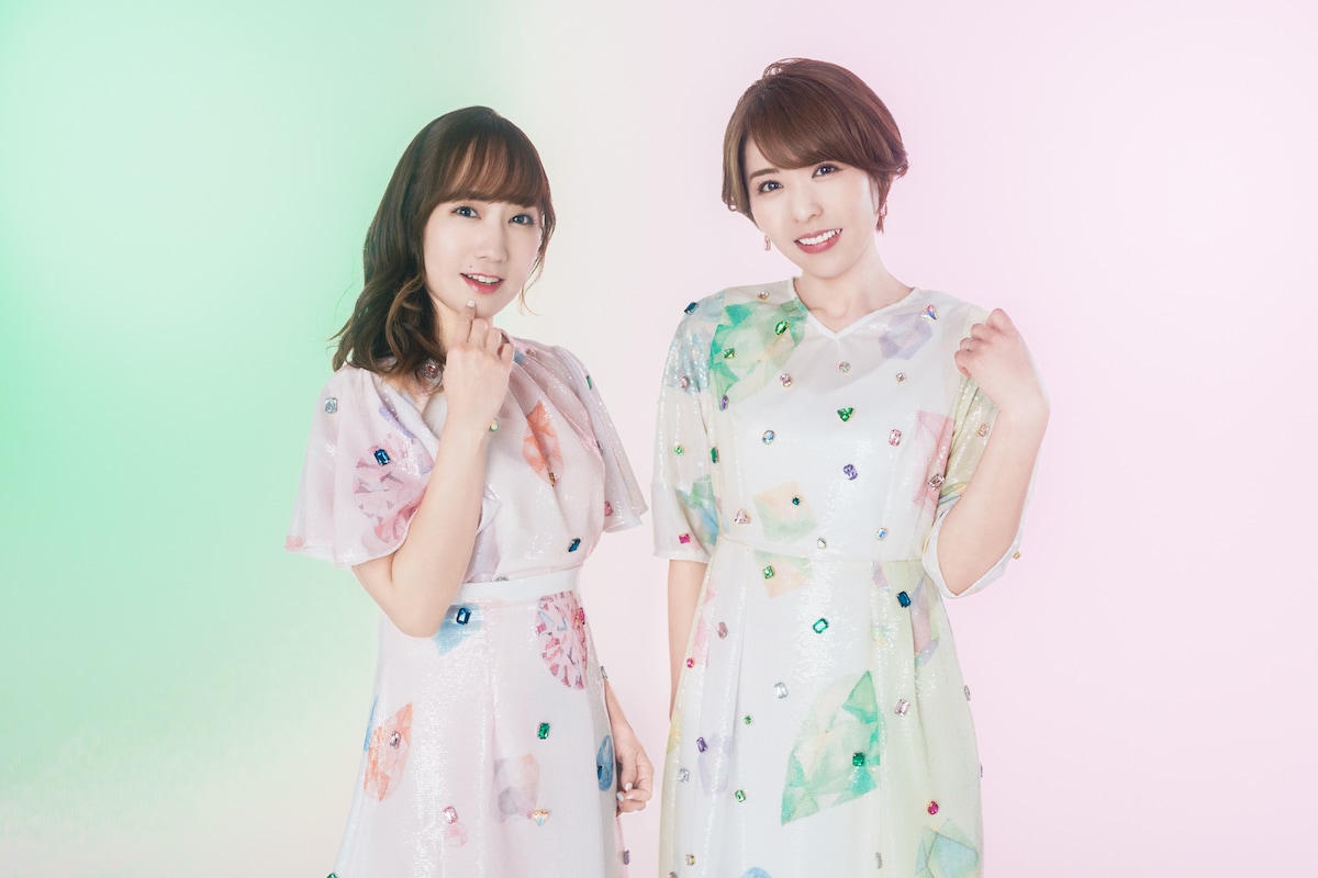 natalie_mu's tweet photo. 【特集】高垣彩陽＆豊崎愛生「トゥインクルクス」インタビュー

正反対の2人だから生まれるもの──
強い絆が形になったコラボ曲誕生💫✨
「愛生の言葉に支えられることが多い」
「彩陽ちゃんのことを大尊敬してる」
https://t.co/3bn1lEVezj

#高垣彩陽 #豊崎愛生 #トゥインクルクス https://t.co/ii8sHBOe5d