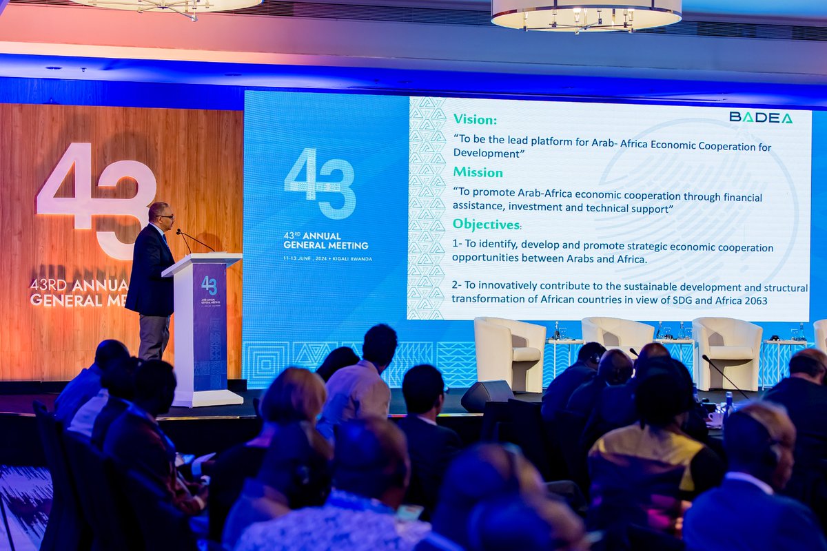 indiana_am's tweet photo. Collaborative financial innovations are crucial to achieving housing affordability across Africa. By uniting governments, financial institutions, and development partners. Kudos to @ShelterAfrique holding such discussion 👏
#SHafDBAGM2024
#SustainableDevelopmnt https://t.co/llmE6jQJ1p