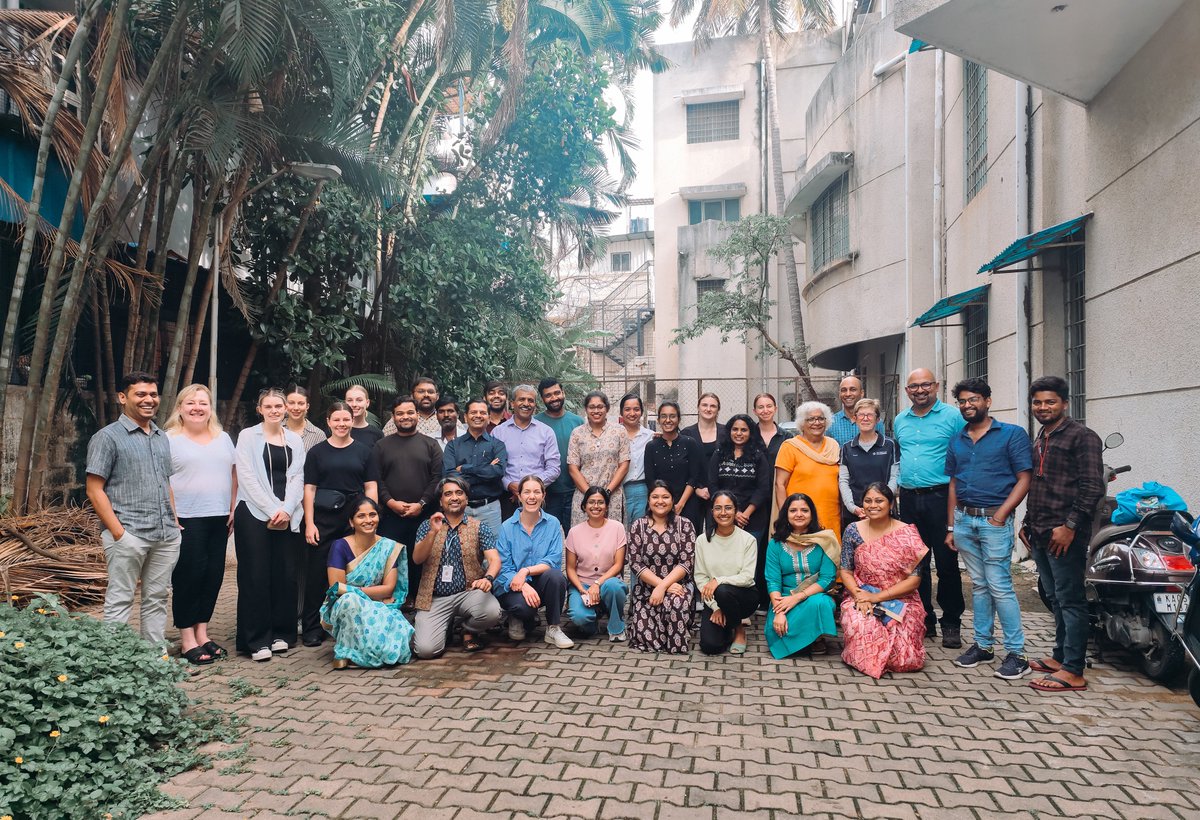 iphindia's tweet photo. An eventful day @iphindia on 6 Jun with distinguished guests visiting us in the Bengaluru office @TMirzoev from @LSHTM and @AnnaSchurmann2 – staff engaged in discussion around health policy systems research and the current global environment around HPSR – opportunities and challenges.
In the afternoon, a group of students from @UniCanberra currently on a study tour visited us with IPH Adjunct faculty @sunilgeorge78 and Dr. Cathy Knight-Agarwal. We had an interactive and thought provoking talk by @veenashatrugna on topics of #nutrition #policy #vulnerability – discussions that continued in the corridors of IPH for days afterward.
One of those special days @iphindia when we engage an entire day in collective thinking, reflections, learning and questioning.