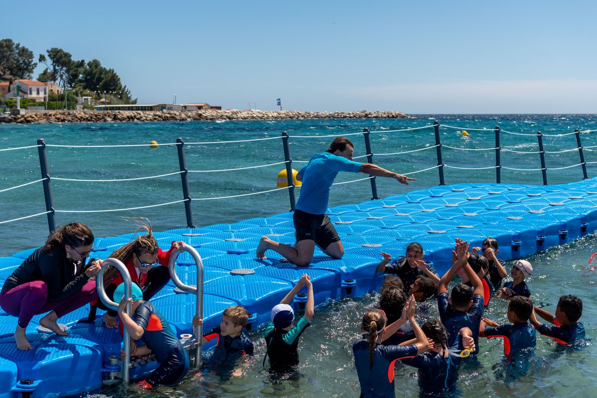 Le 21/05, @laSeynesurmer inaugurait son tout nouveau bassin flottant, au large de la base nautique de Saint-Elme. 

👉 Financé à 80% par l'Agence, il offre aux enfants la possibilité d'apprendre à nager en eau salée. 

Une première en France métropolitaine ! 🏊

#TousPourLeSport