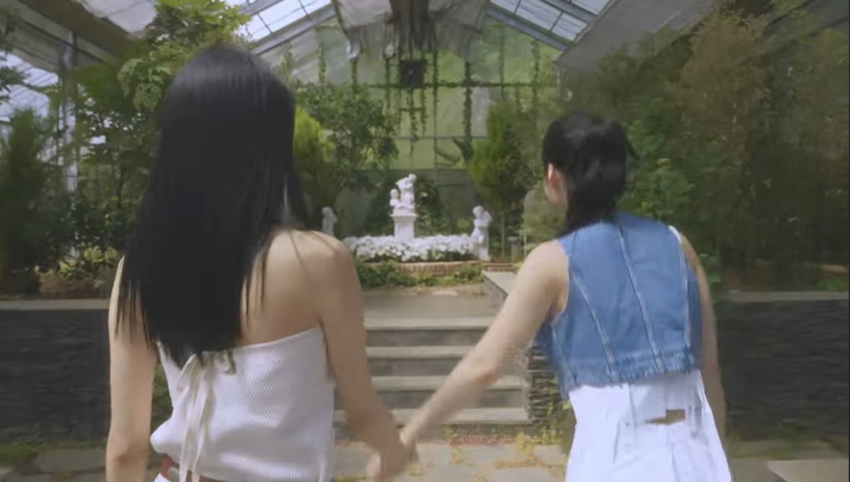 위키미키ㅜㅜ 나의 청춘ㅜㅜㅜ
보고싶어ㅜ
#위키미키 #WekiMeki 
#CoinciDestiny #Coincide #Destiny