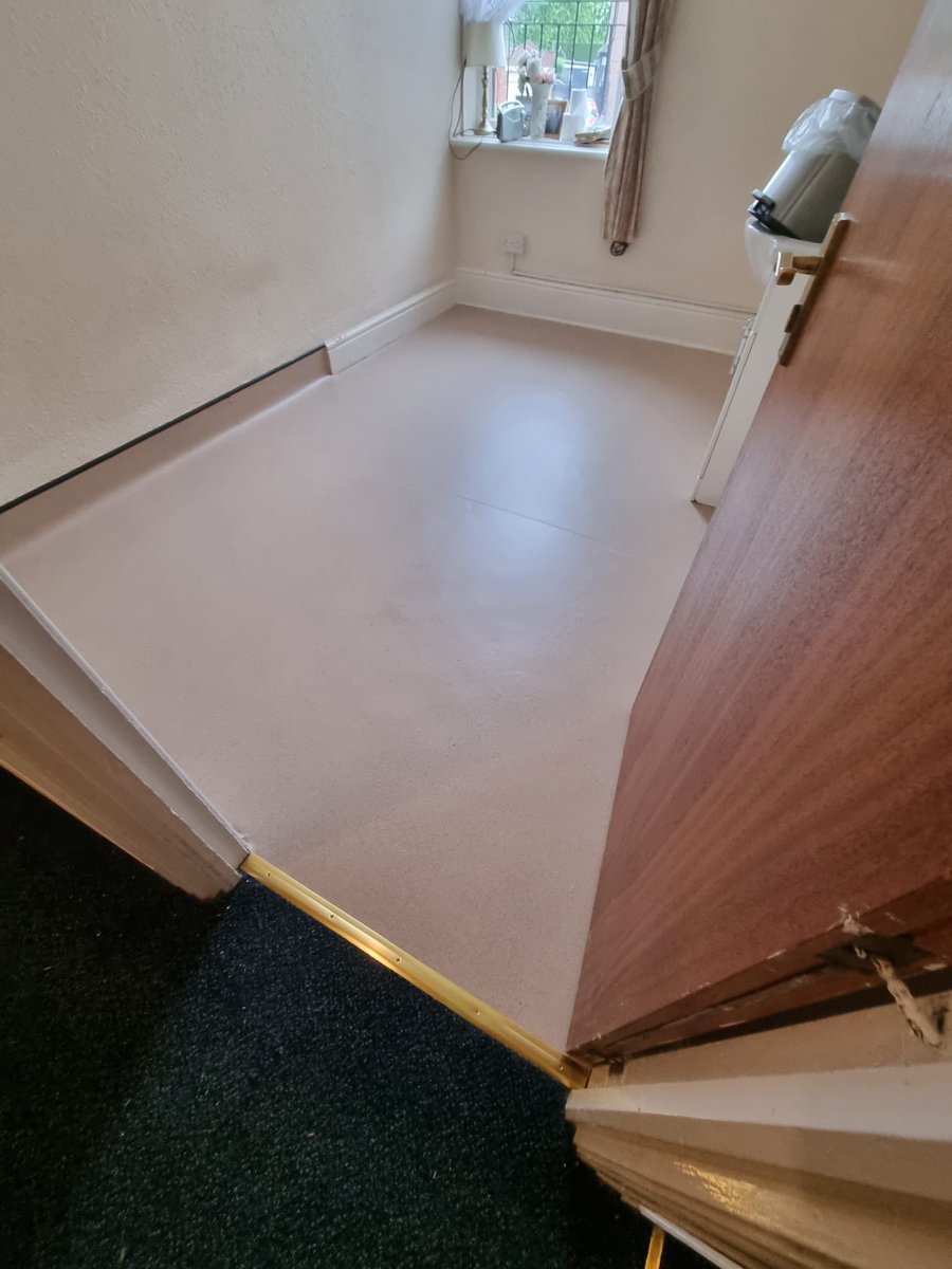 AnewLtd's tweet photo. Bedroom refresh at a care home in Audenshaw using @TarkettGroup Safetred Universal #flooring #tarkett #audenshaw https://t.co/3j04Bnsy9q