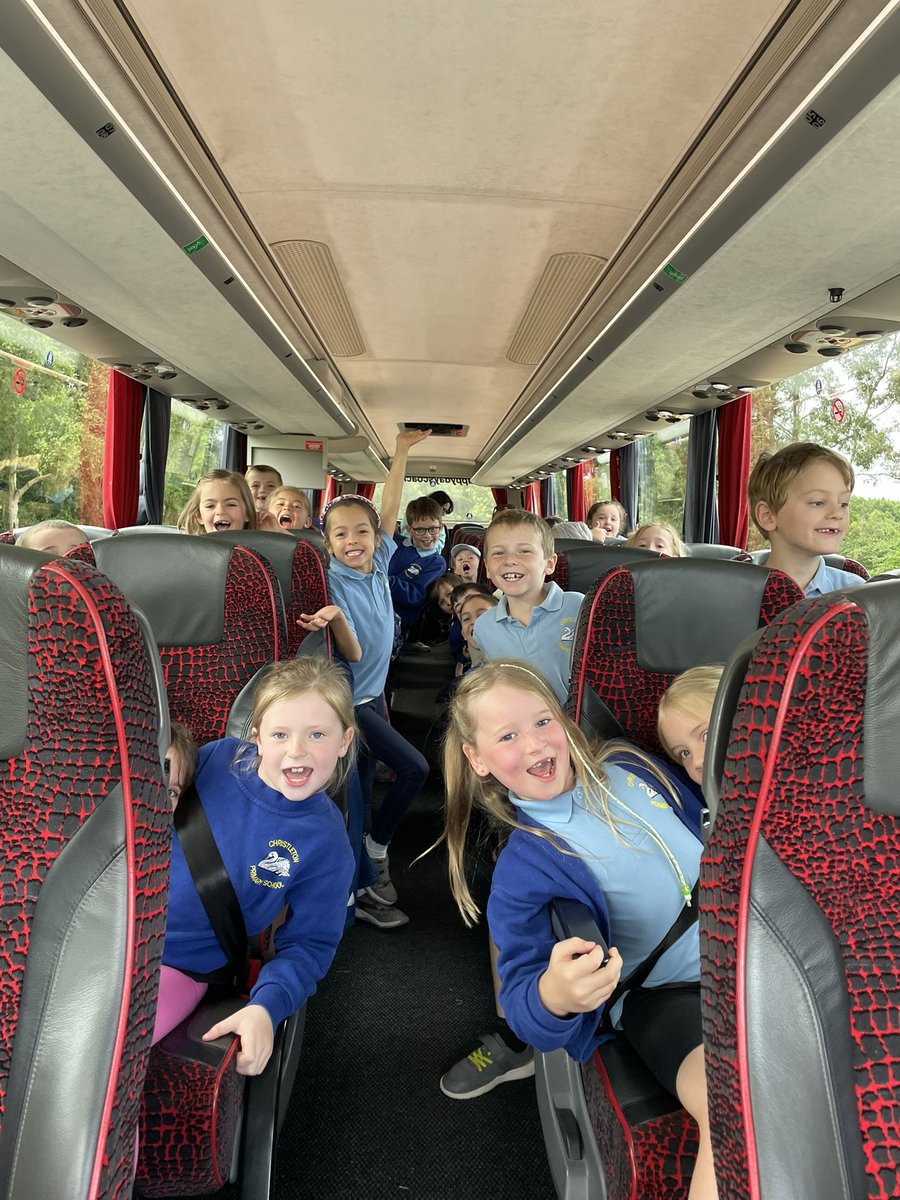 Year 2 have safely arrived at <a href="/Ness_Gardens/">Ness Botanic Gardens</a> 🌱