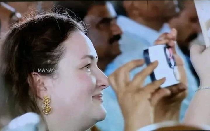 snkishere's tweet photo. కొణిదెల పవన్ కళ్యాణ్ అనే నేను 
❤️🥺 @PawanKalyan @JanaSenaParty
#PawanKalyanAneNenu https://t.co/WYkmJ6fYOU