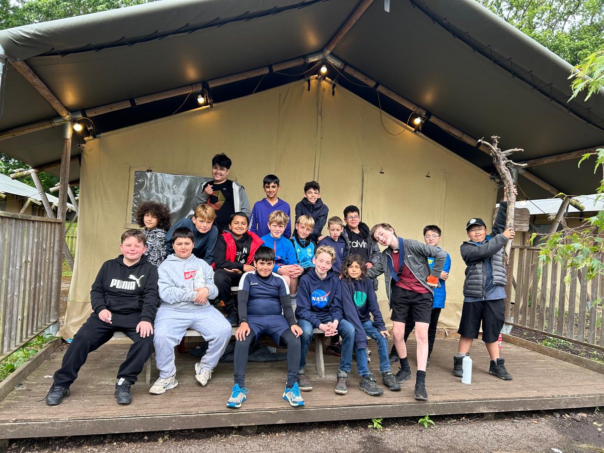 Brandlehow School tweet media