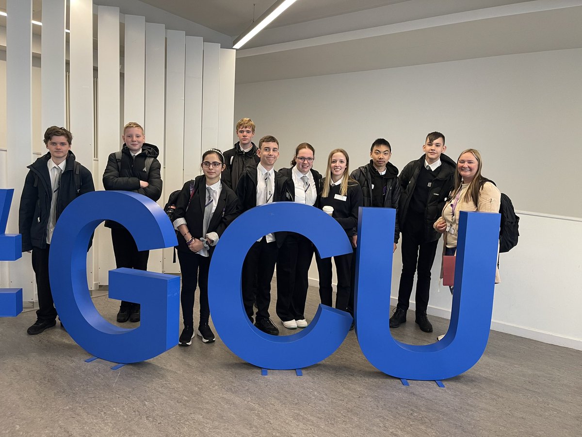 DYW Bannerman High School tweet media