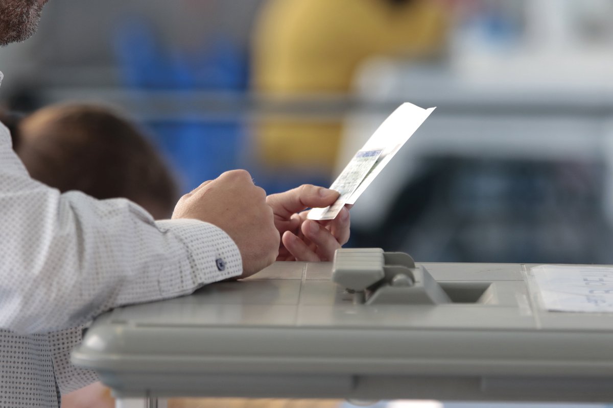 🗳️Conformément à la loi, la <a href="/VilleCherbourg/">Ville de Cherbourg-en-Cotentin</a>  se mobilise pour organiser des élections dans un délai record. Nous avons besoin de vous ! Devenez assesseur bénévole et participez au bon déroulement du scrutin.
Trouvez les démarches sur cherbourg.fr ou appelez 0233082727