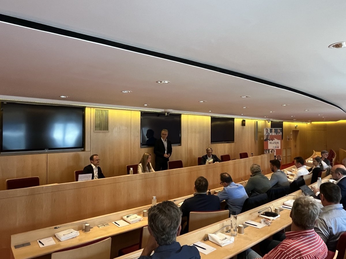 Jour J pour l'Assemblée Générale du <a href="/PEPSyndicat/">PEPS</a> 
avec une ouverture ce matin par notre président François JENNY. 

👉 Un événement qui représente une belle opportunité pour nos membres,  de se réunir  et de travailler ensemble à la défense et à la promotion de notre secteur.