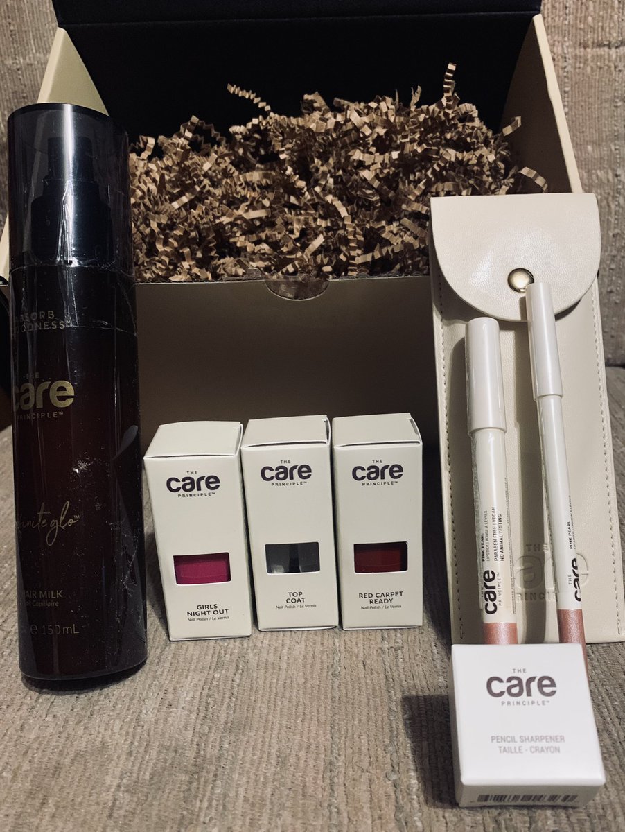 robinson4206's tweet photo. Everything is beautiful ❤️
Thank you @careprinciple @DinaPugliese #cleanbeauty https://t.co/szQcUZej6C