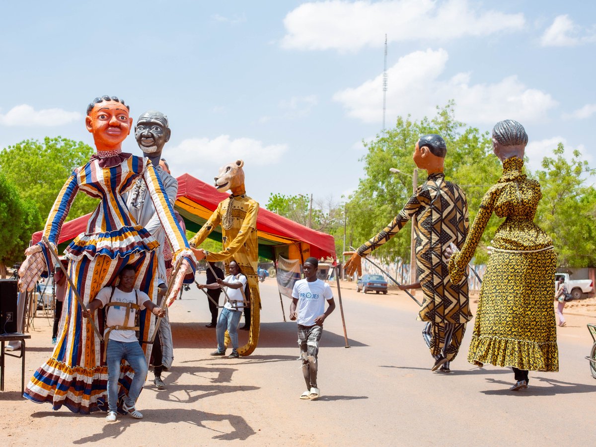 Mardi 14 Mai 2024 : 𝐑𝐞𝐦𝐢𝐬𝐞 𝐝’𝐞́𝐪𝐮𝐢𝐩𝐞𝐦𝐞𝐧𝐭𝐬 𝐞𝐭 𝐦𝐚𝐭𝐞́𝐫𝐢𝐞𝐥𝐬 𝐚̀ 𝐝𝐞𝐬 𝐬𝐭𝐫𝐮𝐜𝐭𝐮𝐫𝐞𝐬 𝐝𝐞𝐬 𝐫𝐞́𝐠𝐢𝐨𝐧𝐬 𝐜𝐞𝐧𝐭𝐫𝐞 𝐝𝐮 𝐌𝐚𝐥𝐢 (𝐒𝐞́𝐠𝐨𝐮, 𝐒𝐚𝐧, 𝐌𝐨𝐩𝐭𝐢, 𝐁𝐚𝐧𝐝𝐢𝐚𝐠𝐚𝐫𝐚) 𝐚𝐯𝐞𝐜 𝐥’𝐚𝐩𝐩𝐮𝐢 𝐝𝐮 𝐏𝐑𝐎𝐉𝐄𝐒