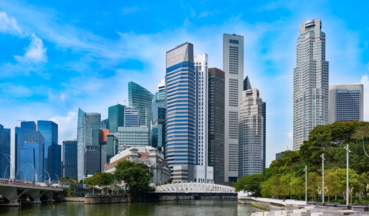 Only certain imported goods are subjected to customs duty in Singapore. The 4 broad categories of dutiable goods in Singapore are; intoxicating liquors, tobacco products, motor vehicles and petroleum products.
bit.ly/3KGufIU
#DoingBusinessInSingapore
#FactsForForeigners