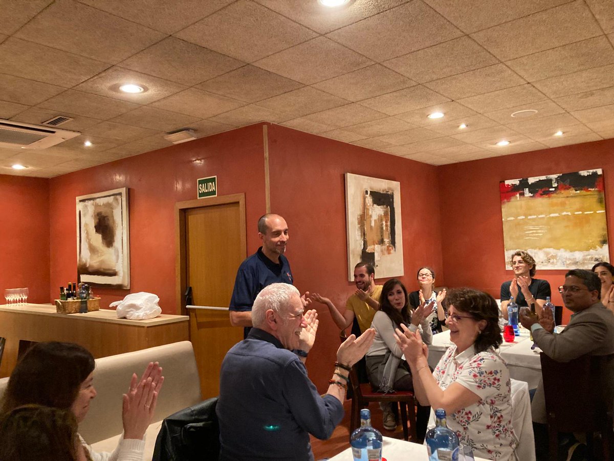 Last night we enjoyed the social dinner! 

#QuantumGrainWorkshop #QuantumGrain #Astrochemistry #CompChem