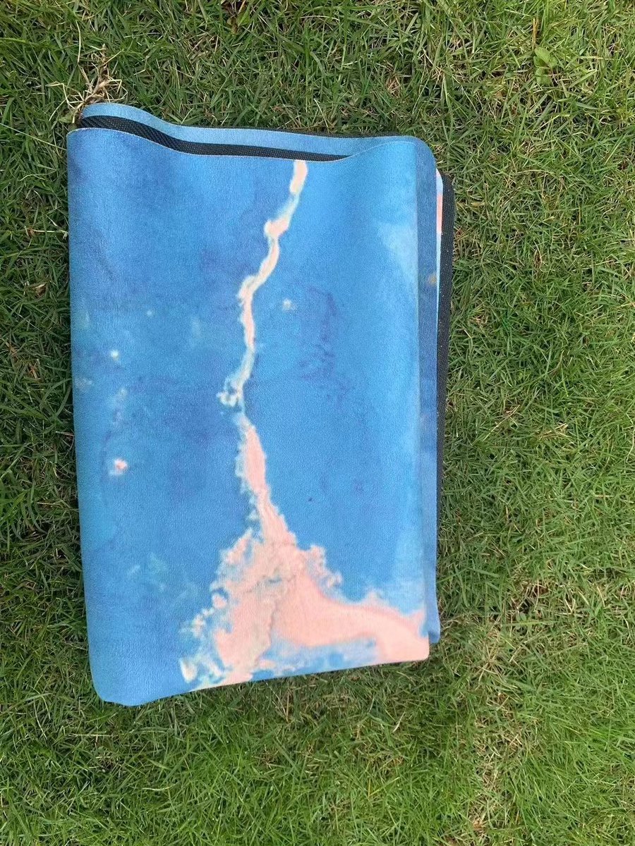 LiliSanlyn's tweet image. Portable outdoor yoga mat.
#yoga #yogamat #yogabusiness #yogapilates #supplier #manufacturer