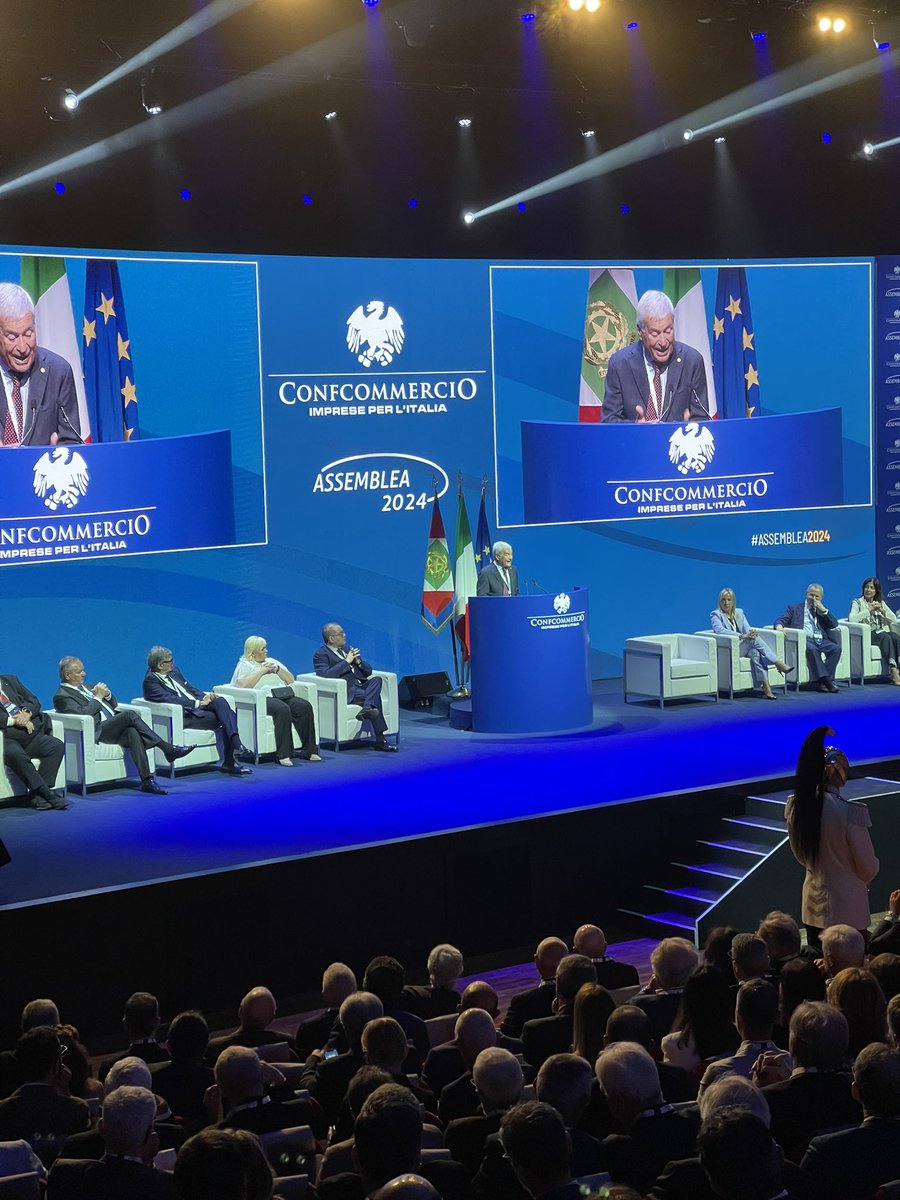 “È necessaria una Global minimum tax per una giusta tassazione delle grandi multinazionali e delle grandi piattaforme digitali” Sangalli, Assemblea 2024 <a href="/Confcommercio/">Confcommercio</a> 

#confcommerciocè