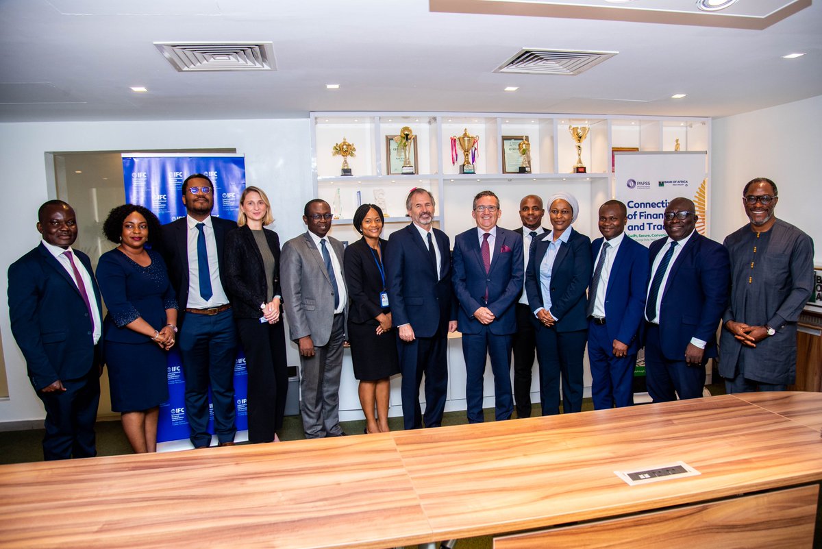 bankofafricagh's tweet photo. On June 3, 2024, Bank of Africa signed a new agreement with the IFC, securing a $2.7M commitment to support SMEs, especially women-led businesses and Green Ventures.

 Our MD, @abderrahmane_be , emphasized our holistic support, aiming to train 1,000 entrepreneurs this year. The @IFCAfrica Country Manager Kyle Kelhofer reaffirmed their dedication to SMEs.

#SMEs #FinancialInclusion #SustainableGrowth #WomenInBusiness #BankOfAfrica #IFC