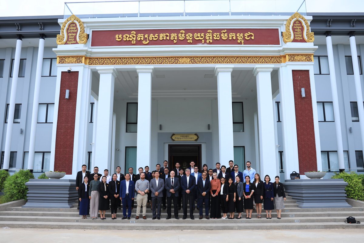 CTIPCambodia's tweet photo. During the week of May 20, Winrock staff from the @CTIPCambodia activity hosted a study tour for six #USAID officials. The group included the AORs for Thailand CTIP, Asia CTIP, Laos CTIP, a USAID official from USAID Vietnam, and two #representatives from USAID Headquarters. https://t.co/PdGpmoJoer
