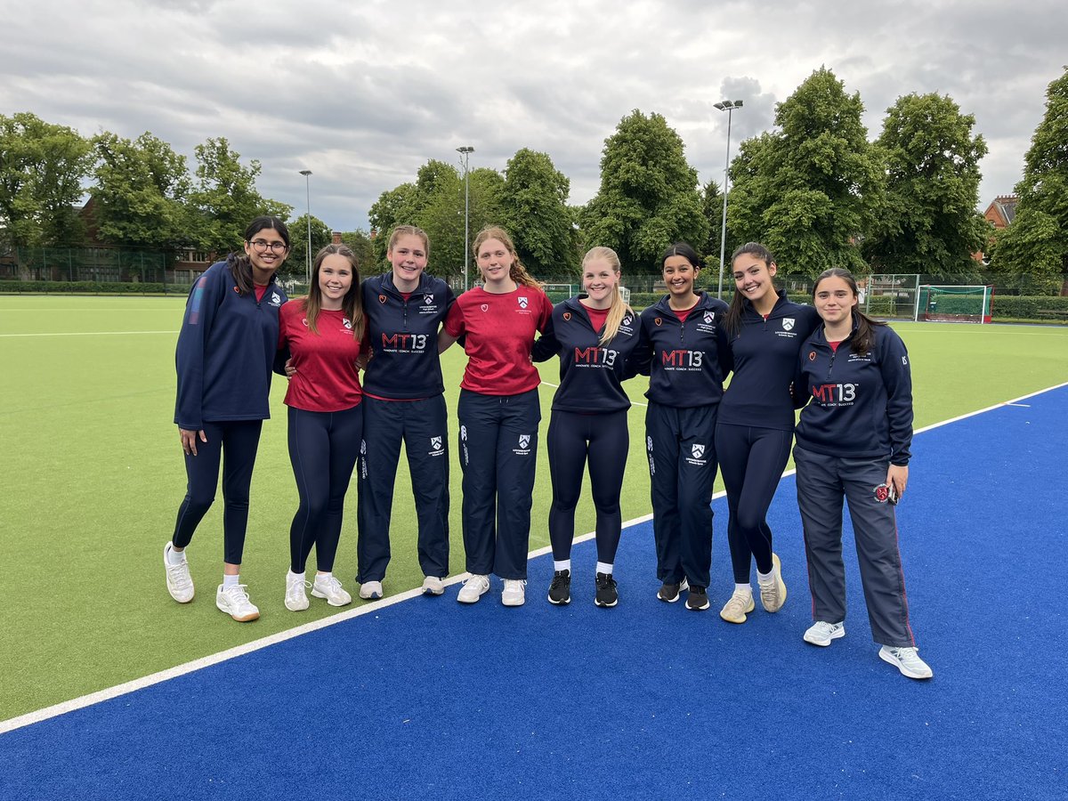 The weather continues to be against us but not even the rain will stop these girls from wanting to play cricket! A win for our U18 team in the Team Leicestershire softball league yesterday against Leicester Grammar School. A nail biting finish and a great game all round 🏏🏏