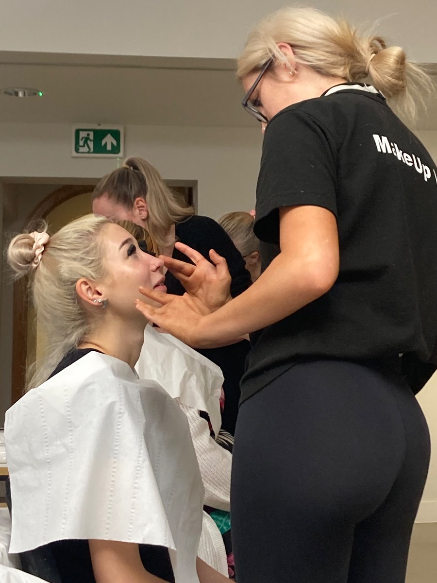 Dr Helen Foster (@dr_hlfoster) on Twitter photo <a href="/OTglobalcounter/">Over the Global Counter</a> <a href="/UoNHumanities/">School of Humanities | University of Nottingham</a> <a href="/BootsUK/">Boots</a> MAKE-UP CHALLENGE kicks off <a href="/LakesideArts/">Lakeside Arts</a> this morning. Students from Nottingham College recreating historical looks inspired by the Boots Archive. <a href="/OTglobalcounter/">Over the Global Counter</a> <a href="/UoNHumanities/">School of Humanities | University of Nottingham</a> <a href="/BootsUK/">Boots</a> MAKE-UP CHALLENGE kicks off <a href="/LakesideArts/">Lakeside Arts</a> this morning. Students from Nottingham College recreating historical looks inspired by the Boots Archive.