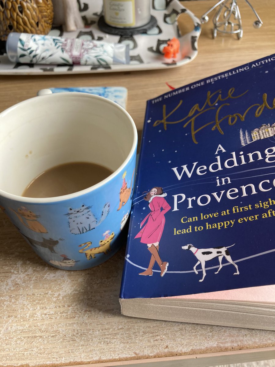 So loving “A Wedding in Provence” <a href="/KatieFforde/">Katie Fforde</a> … celebrating a day off work reading it a long with a coffee. Perfection. 🥰
