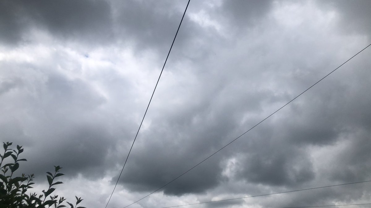 IonisedSkyWatch's tweet photo. June 12th 2024 Glasgow, Vitamin D is Pure #Unobtanium these days! #Climatescam #Dimming #Geoengineering #health #ecocide #genocide #famine #NoFarmersNoFood #ClimateModification #NWO #Agenda2030 #ParisClimateAgreement #ArrestBillGates #SaveTheCumulus ☁️
#BILLGATESISBONDVILLAINno1 https://t.co/wBHSMVf9cV