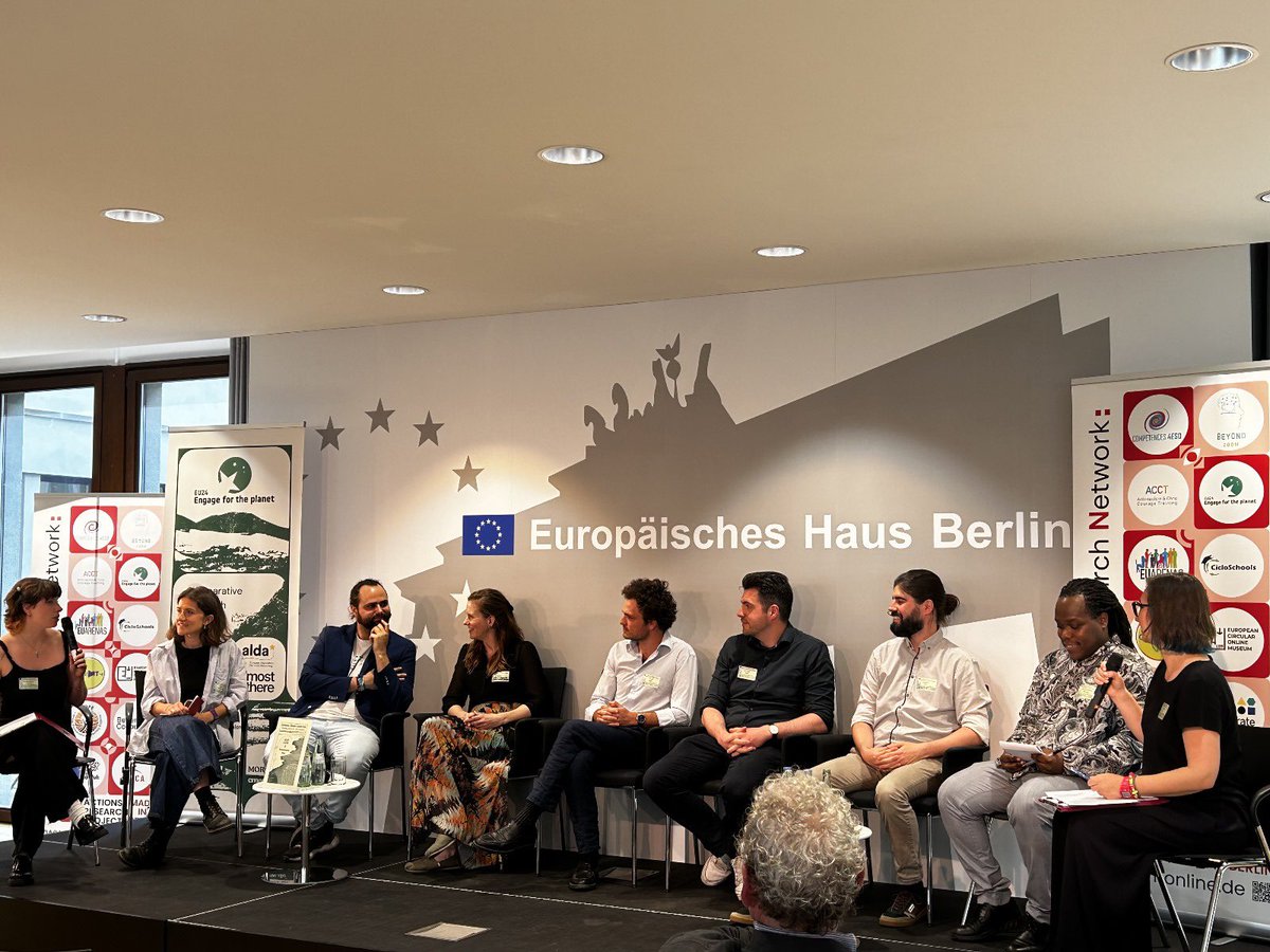 EU24_4THEPLANET's tweet photo. 🌍✨ Thank you to everyone who joined us in the European Climate Action Day! Your presence made the event truly impactful.

Together, we explored strategies to amplify marginalized voices and ensure democratic governance in addressing the climate crisis! #EU24Engage4theplanet 💚 https://t.co/tct11NWu1u