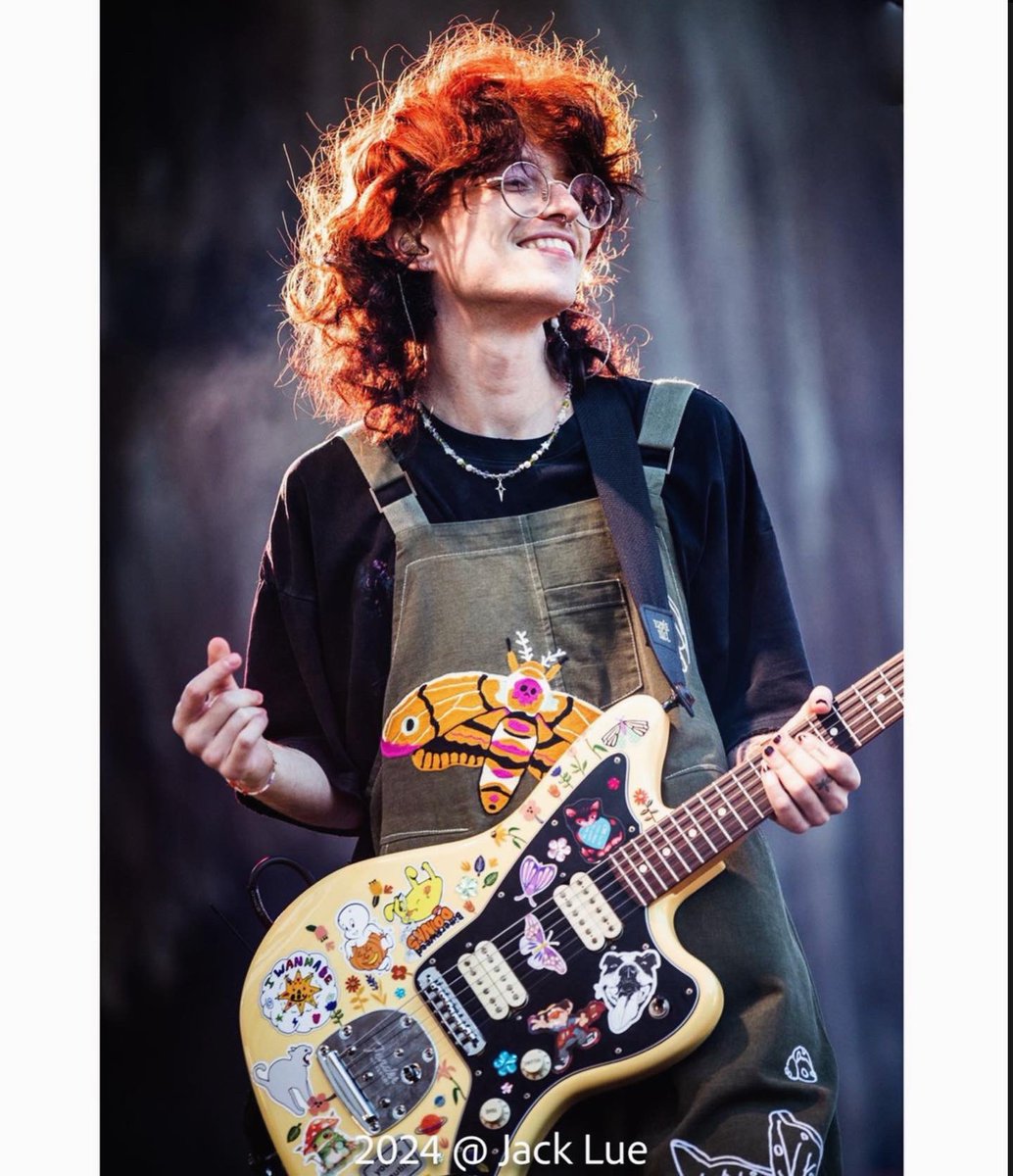 CitrussTofuu's tweet photo. Robbie!! HIIII @CAVETOWN https://t.co/QsJWWCJUjp