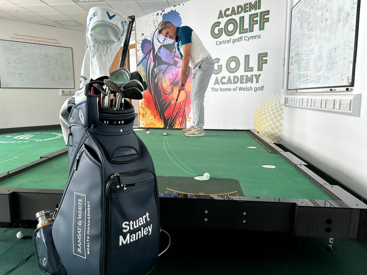 stuart manley tweet media