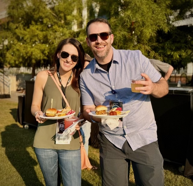 FlightBridgeED's tweet photo. 🎉🌟 We wrapped up Tuesday with a fun night on the event lawn! Good times with good friends... and maybe a little friendly competition! 🏆 Thanks to everyone who joined us for an unforgettable evening! #FAST24 #FlightBridgeED
📸: Mark Mennie https://t.co/cmYVR2cVT3
