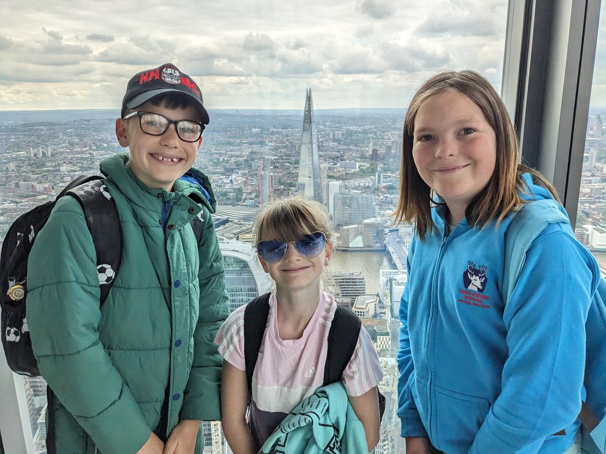 CarrJuniorYork's tweet photo. We've made it to #viewfrom22 @horrizon22b #carrstars #aspirational https://t.co/IUeGk81HXH