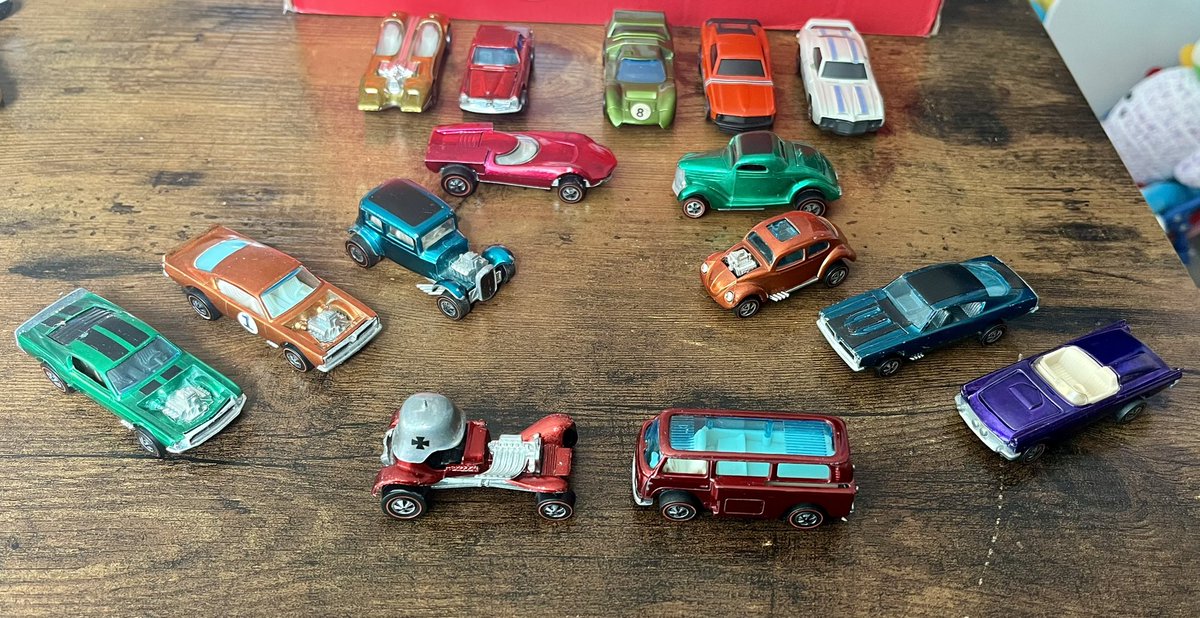 base4eva's tweet photo. @HotWheelsDeals Found these and more at a local flea market. Worth anything? https://t.co/2YV9rB5soX