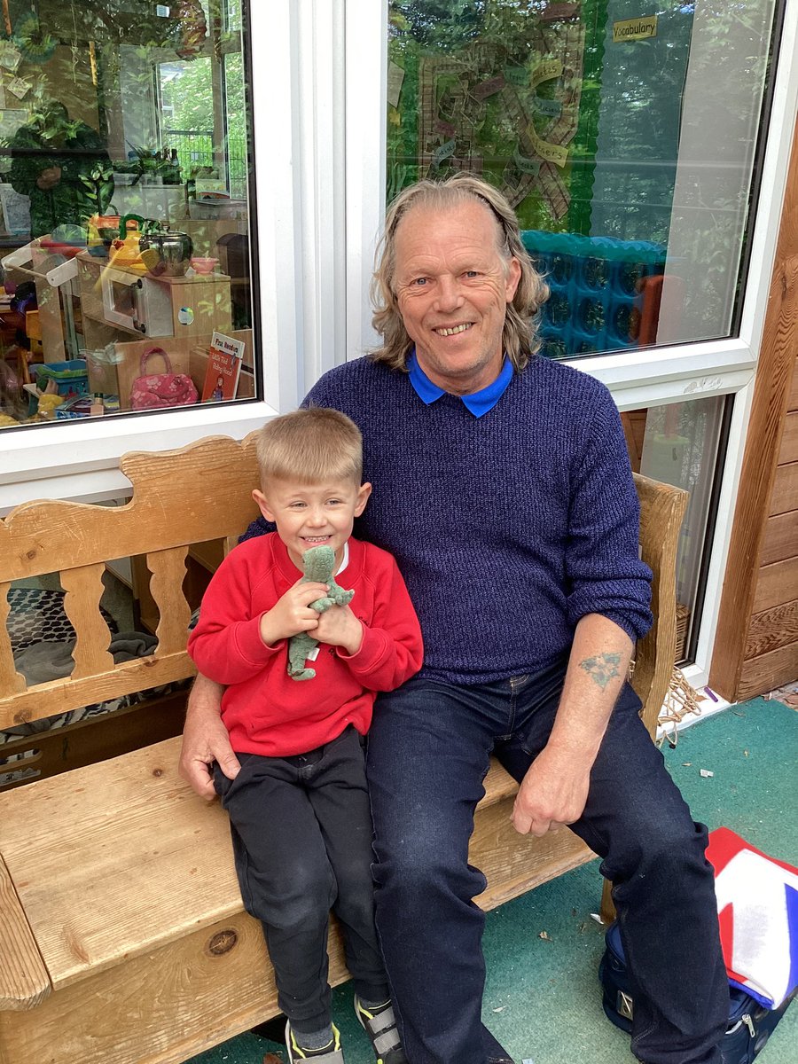 HorwichParishCE's tweet image. A smashing turnout this morning for our special Fathers Day event 😀 #HPYR #Fathersdayfun