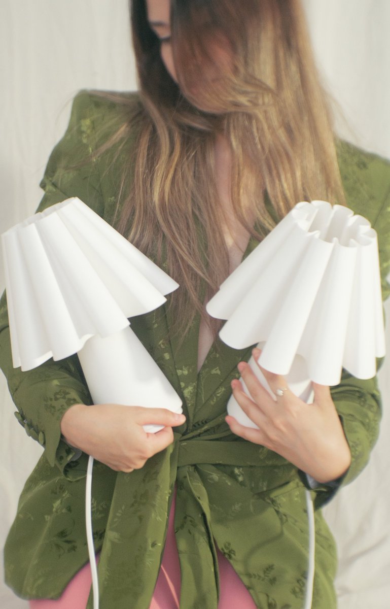MinaWright's tweet photo. MY RUFF LAMP IS OUT!!!

I’m thrilled to share this beautiful lamp with the world! It’s a project that I’ve been working on for a long time, crafted with a lot of love and care.

12 of them are available with free shipping!

ORDER LINK IN BIO ☝🏻🌞
#RuffLamp #Lamp #3Dprinting https://t.co/TtLq739lP4